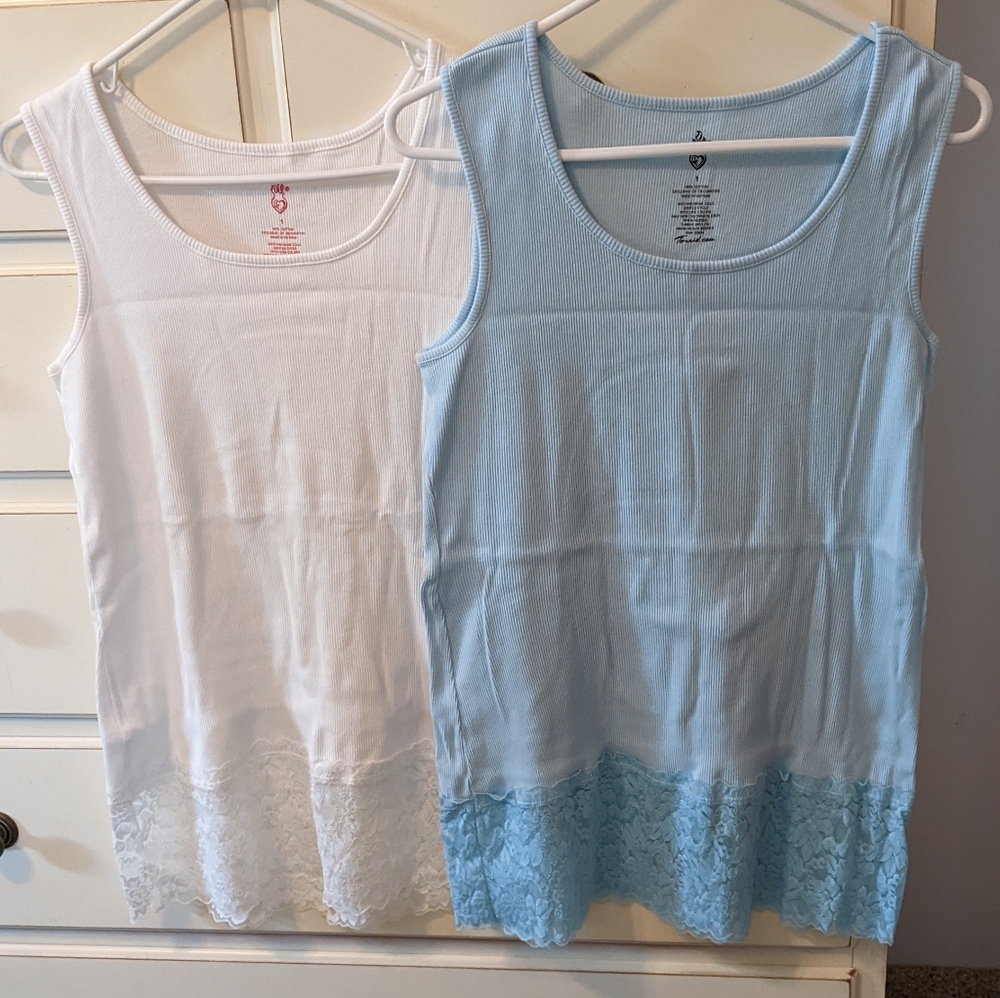 Torrid Set Of 2 Lace Camies. NWOT Tags. Size 1